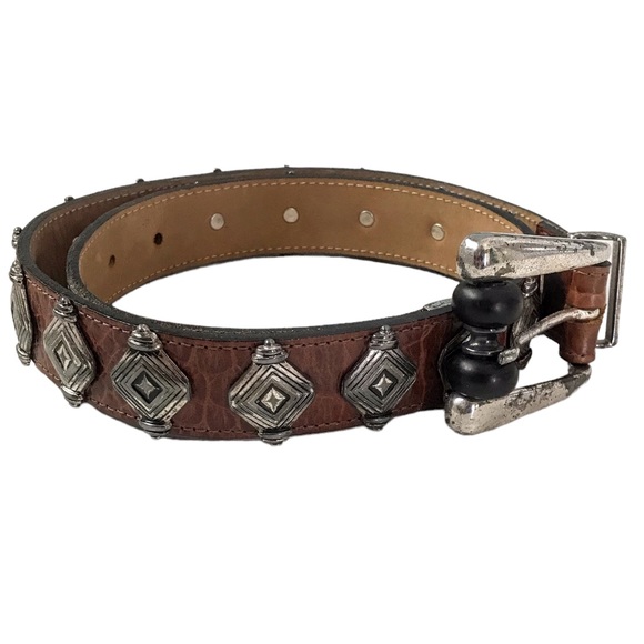 Streets Ahead Belt 19 Conchos Medallion Brown Leather Antiqued Silver Hardware M - Picture 1 of 13